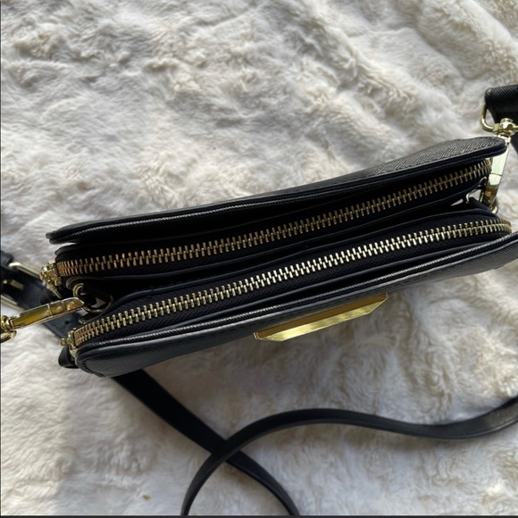 Steve Madden Blannis Crossbody Bag
Gold Hardware - Picture 9 of 9